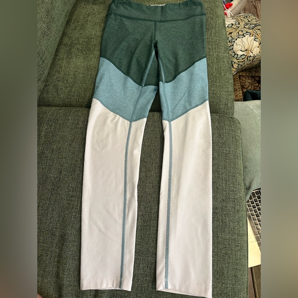 Outdoor Voices Color Block legging